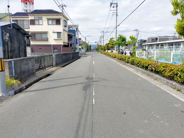 前面道路です。
