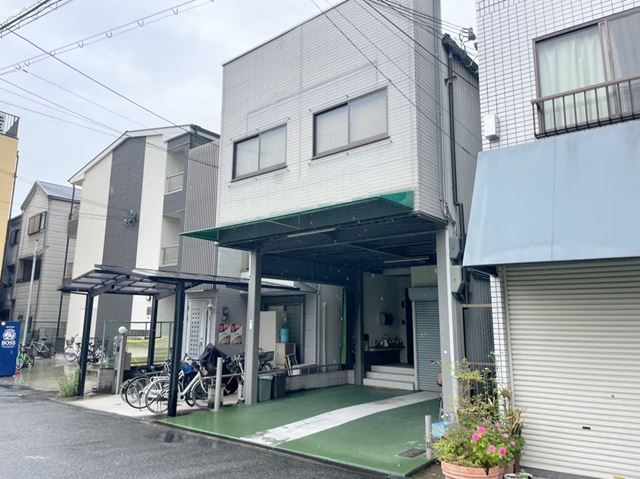 事務所兼倉庫に最適です。