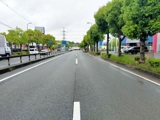 前面道路です。
