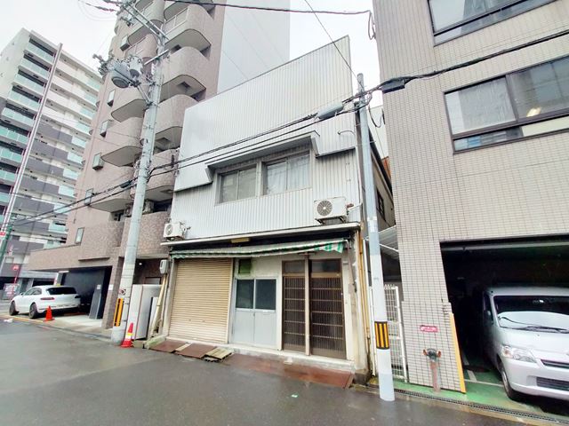 建築条件無しです。