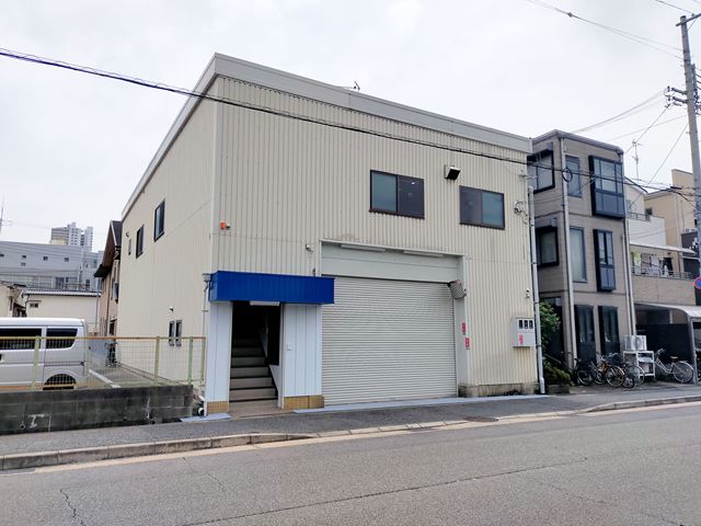 倉庫事務所に最適な物件です。