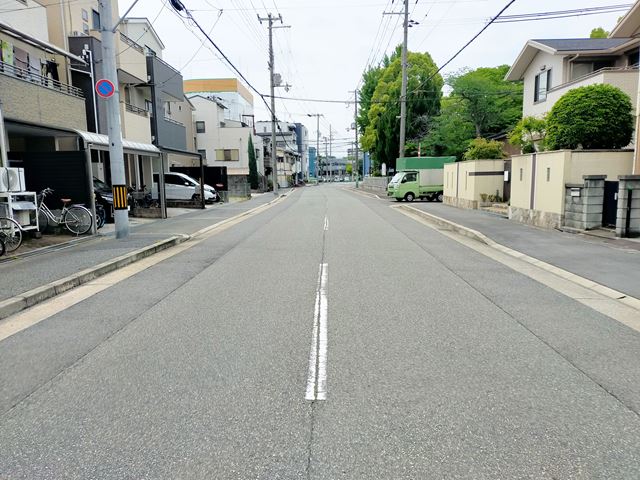 前面道路です。