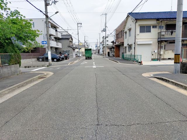 阪神高速道路と名神高速道路どちらもアクセス良好です。