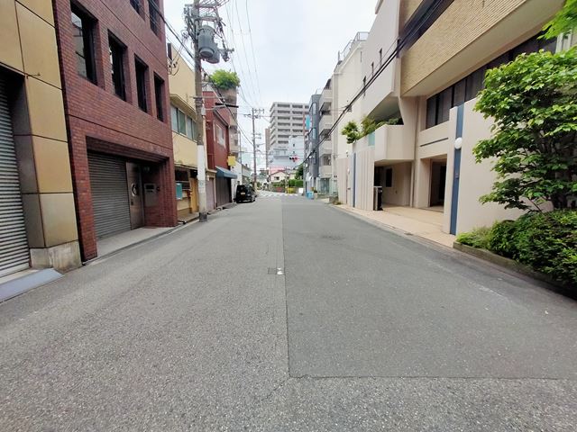コインパーキングが隣にあります。