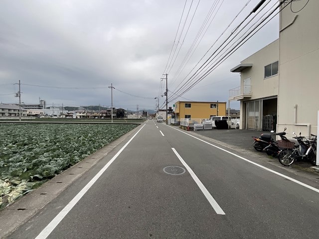 前面道路です。