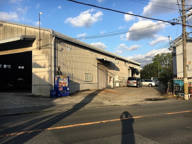 シャッター2か所あります。