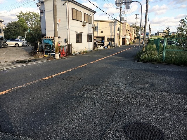 前面道路です。