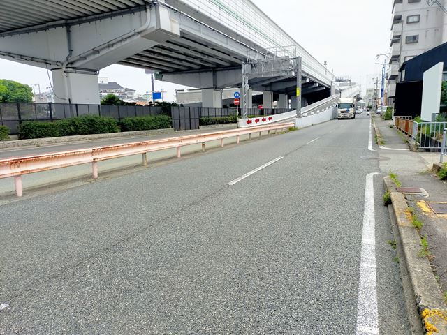 事務所兼倉庫にいかがでしょうか。