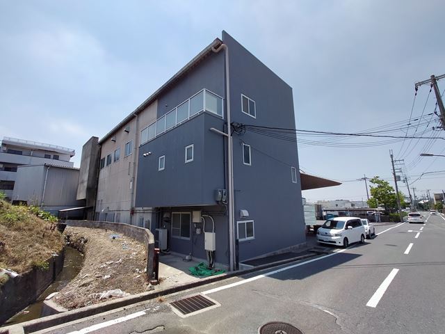 昇降機付いてます。