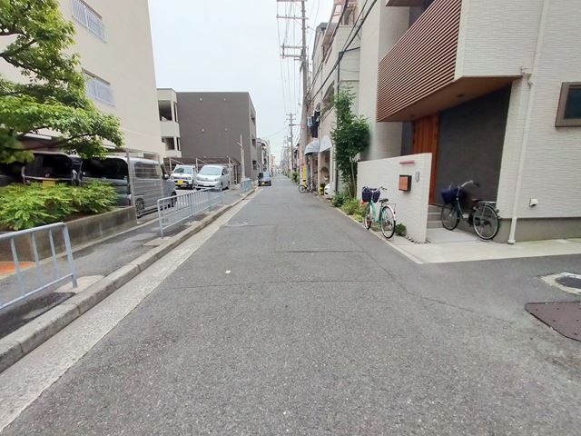前面道路です。
