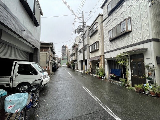 近隣は工場沢山あります。