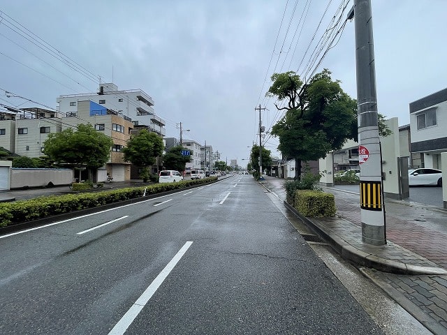前道は広いですよ