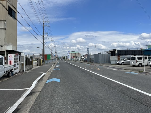 大型車両通行可能です。