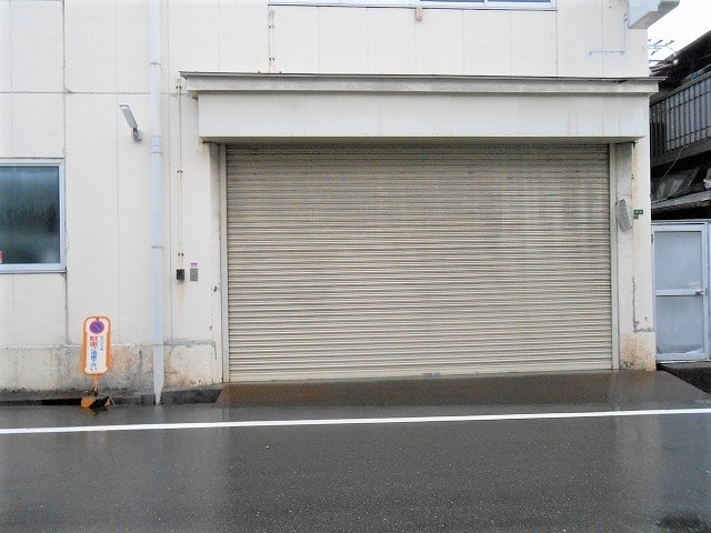クレーン有ります。