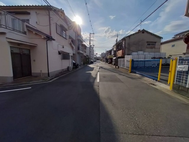 大型車の搬入も可能です。