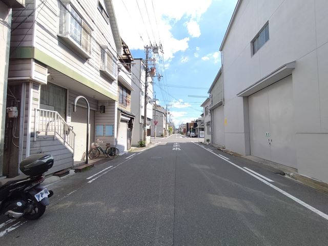 近隣にコンビニ・スーパーあり