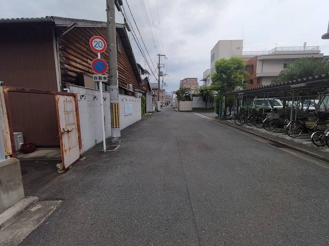 近鉄の河内小阪駅より徒歩8分