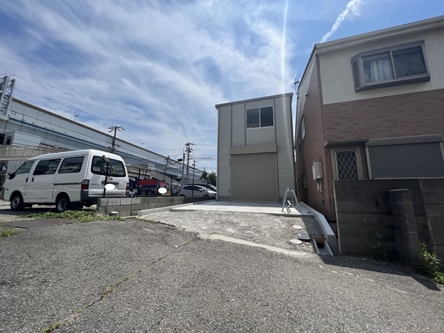 両面入り口です