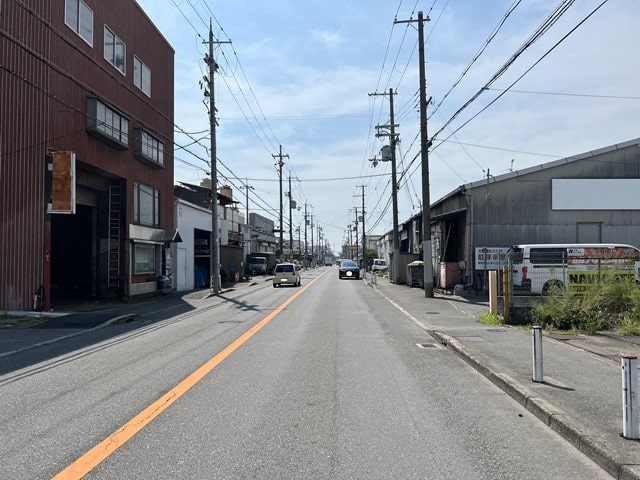 大型車両通行可能です。