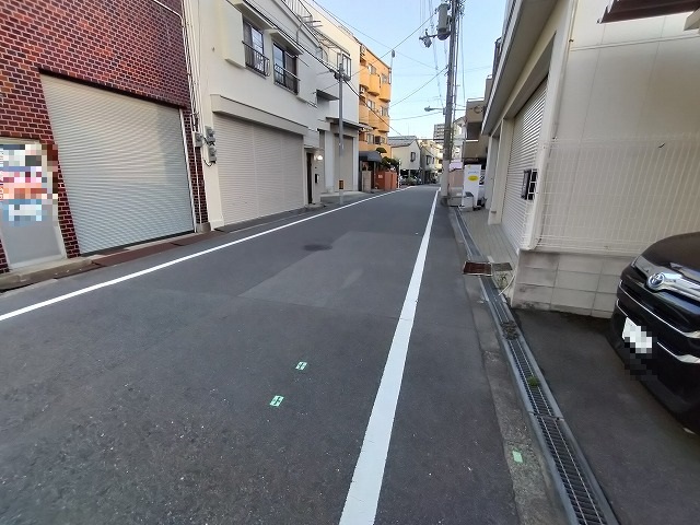 前面道路になります