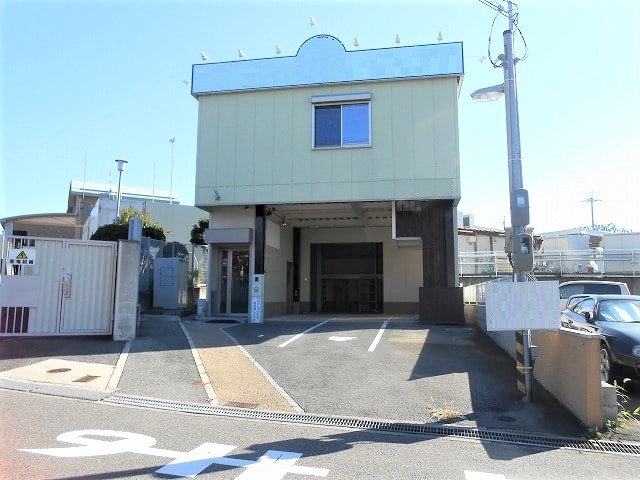 駐車スペースあります。