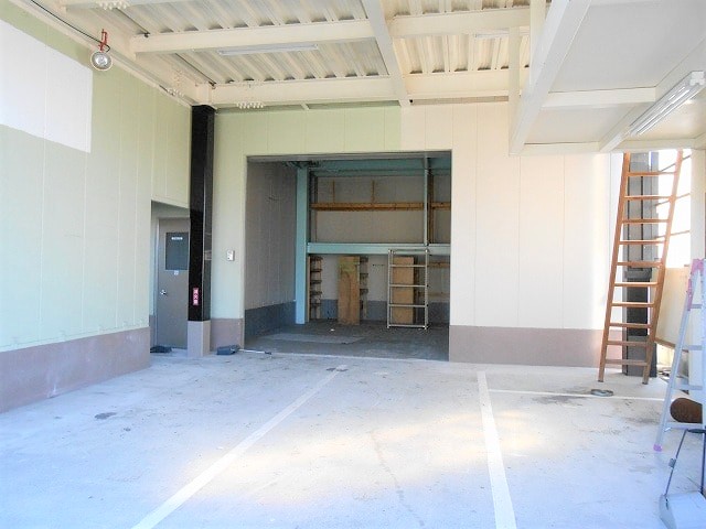 第二種中高層住居専用地域です。