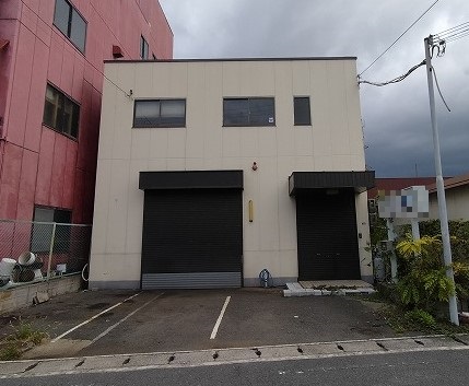建物正面