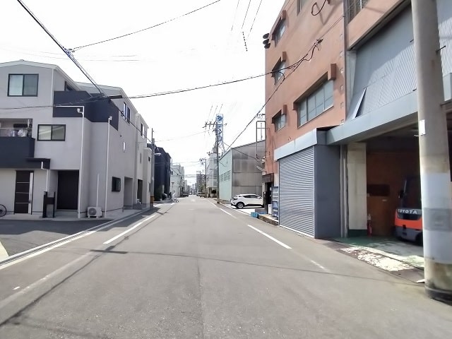 大型車両通行可能です。