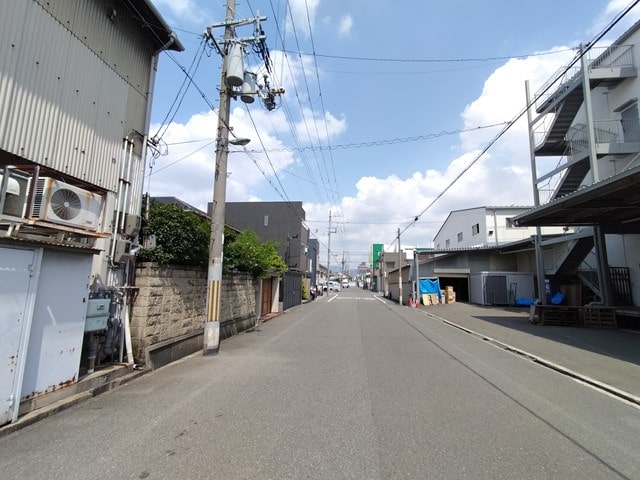 一歩通行道路になります。