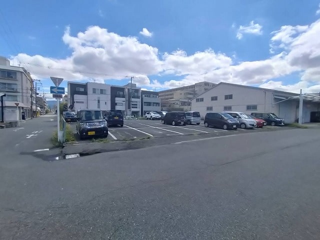条件無し土地です