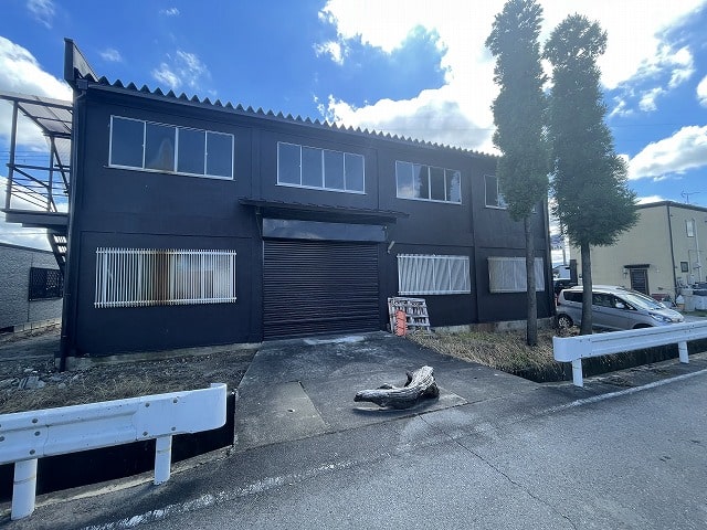 両面入り口です。