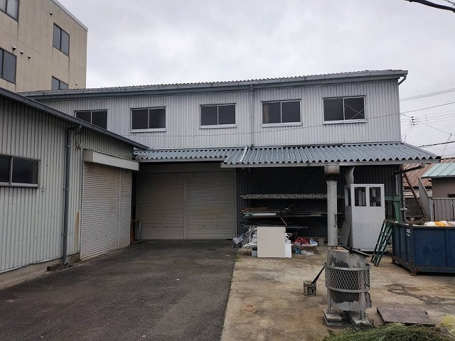 駐車場は4ｔまで相談可能です。