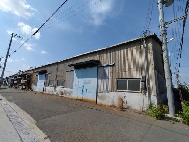 中2階に事務所有