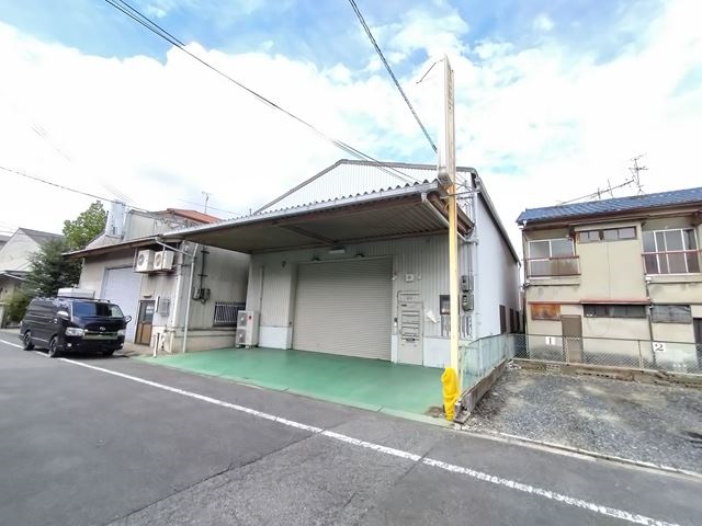 前面駐車スペースあり
