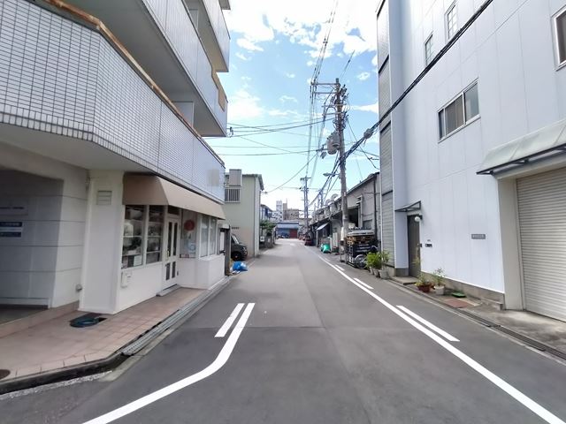 近隣にスーパーあり