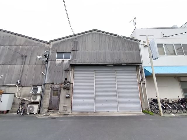 シャッター付き