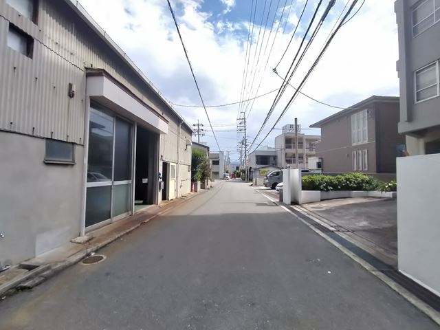 近隣にコンビニあり