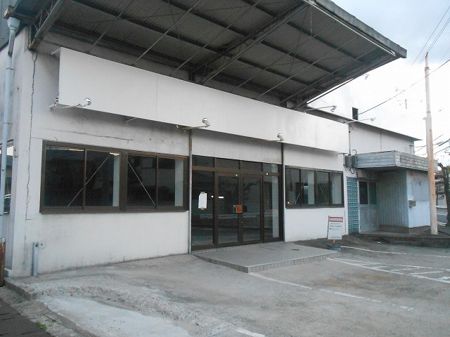 南海本線【忠岡】駅から徒歩5分です。