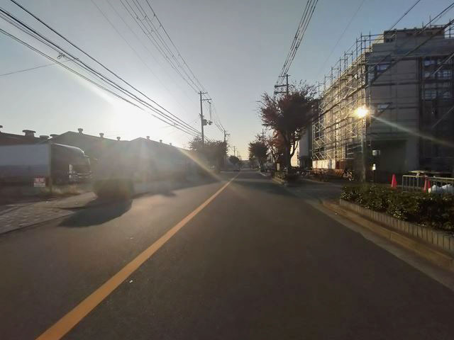 近隣にホームセンターやスーパーあり