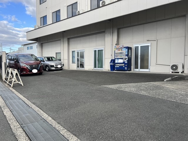 荷捌き場があります。