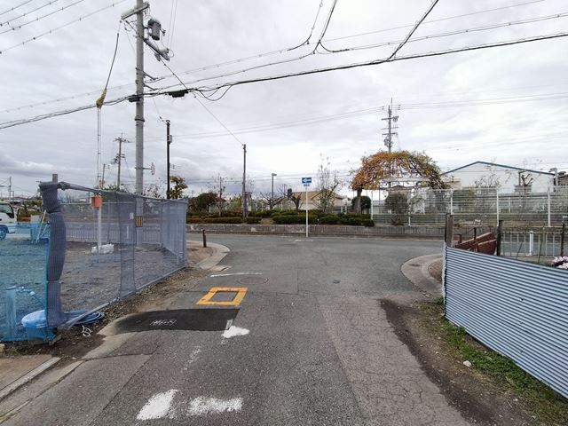 国道163号線すぐ