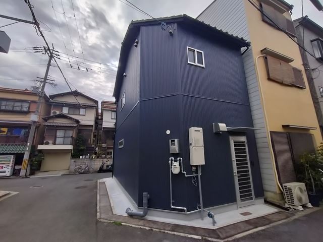 2階建て倉庫・事務所