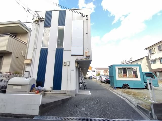 連棟の1番手前側が賃貸部分です