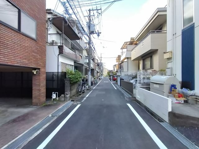 江坂駅まで徒歩8分