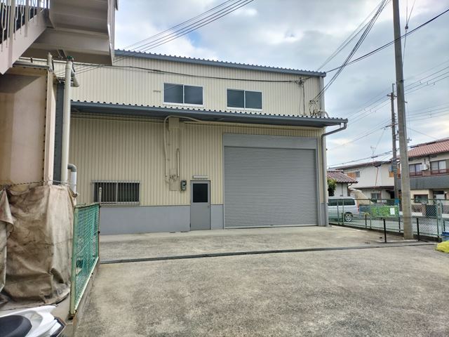 天井高　7ｍ