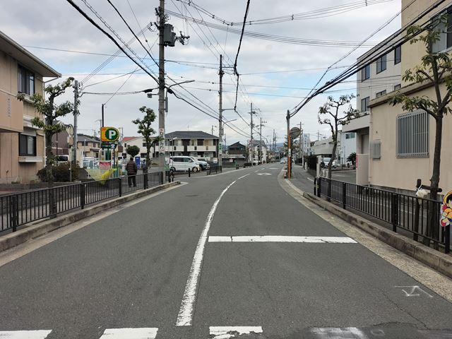 近隣にコンビニあり