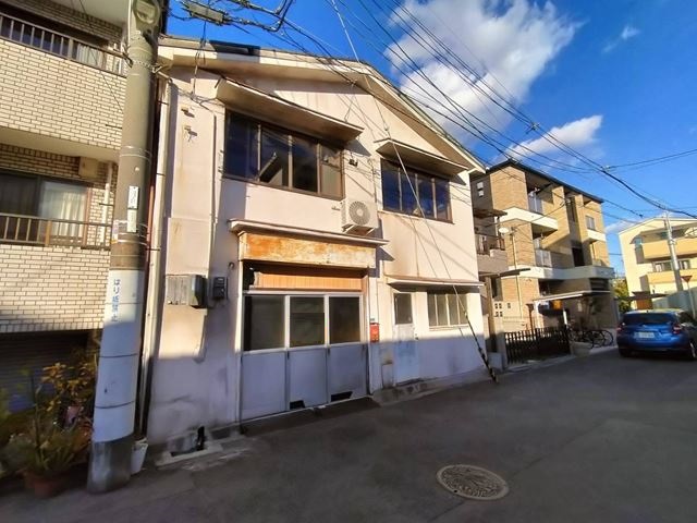 駅近です