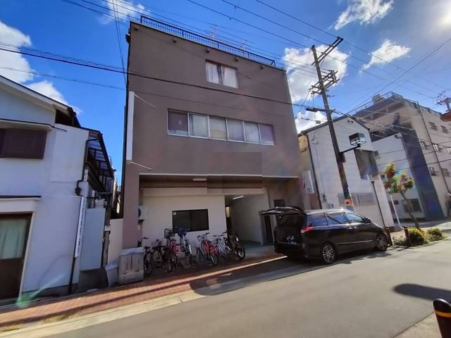 32坪倉庫・事務所