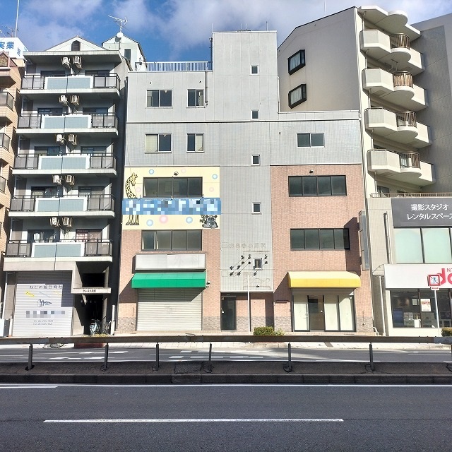 建物前面