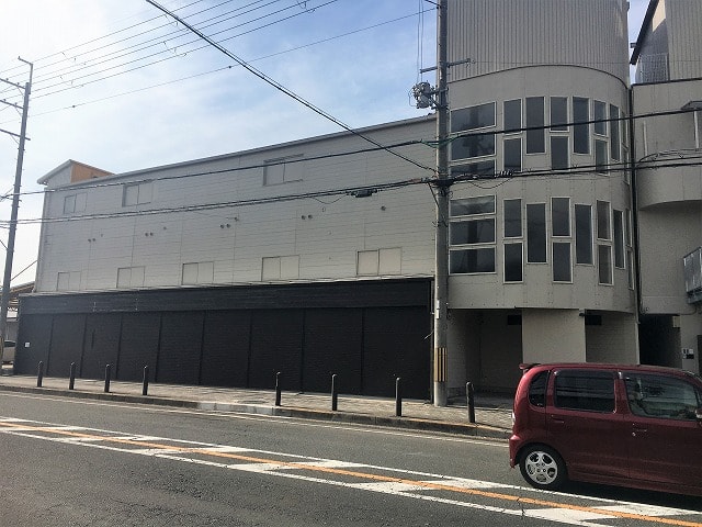 約433坪あります。